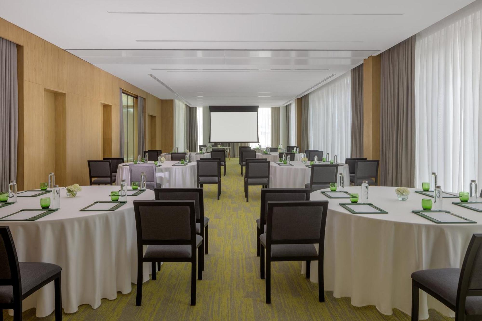 Holiday Inn Dubai Business Bay By Ihg Exterior foto